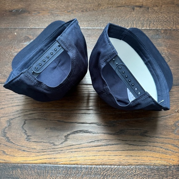 GAP Baseball Cap - 2 - Picture 5 of 7